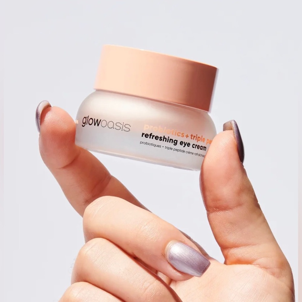 Gloss oasis probiotics + triple peptide refreshing eye cream